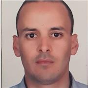 je voudrais enseigner l'arabe aux élèves intéressés, je peux prendre tous les niveaux